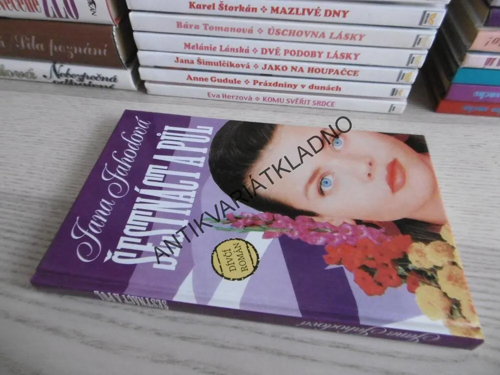 ŠESTNÁCT A PŮL, JANA JAHODOVÁ, **an