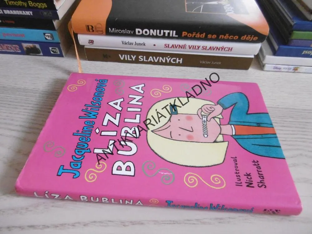 LÍZA BUBLINA, JACQUELINE WILSONOVÁ, **an