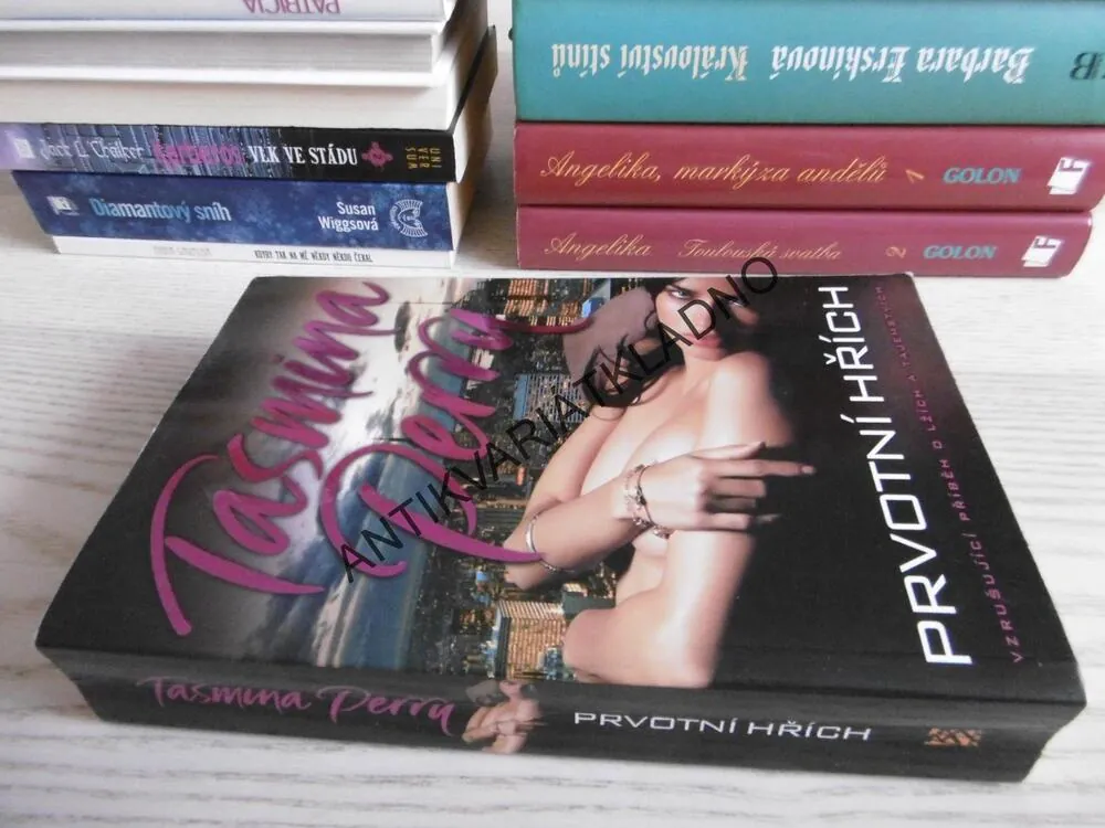 PRVOTNÍ HŘÍCH, TASMINA PERRY, **an