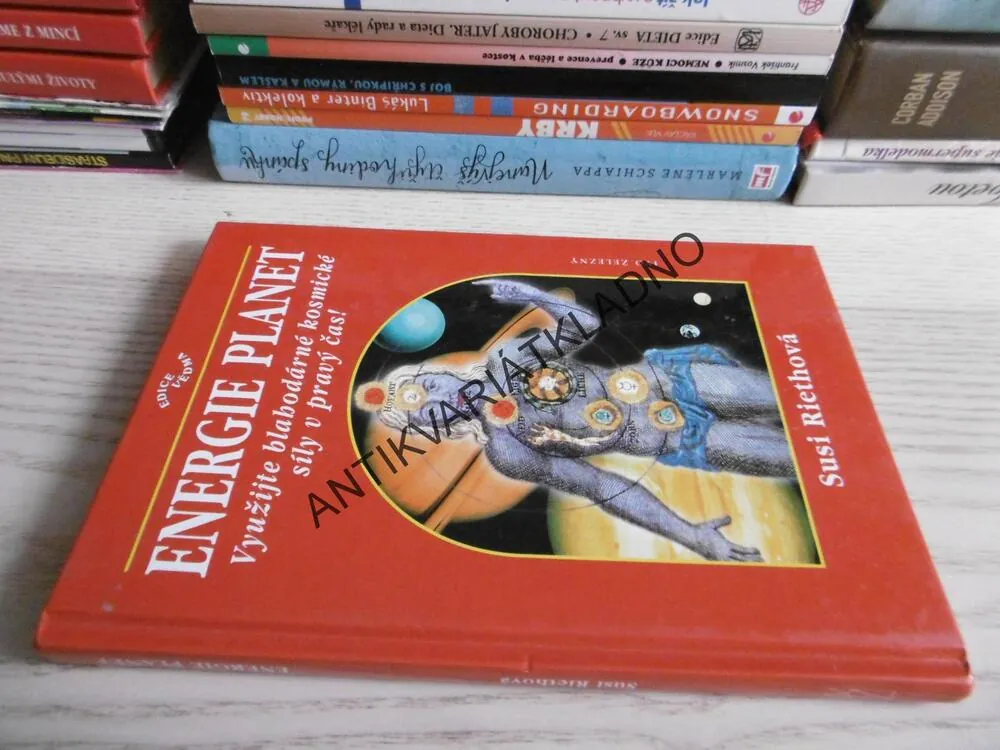 ENERGIE PLANET, VYUŽIJTE BLAHODÁRNÉ KOSMICKÉ SÍLY V PRAVÝ ČAS!, SUSI RIETHOVÁ, **an