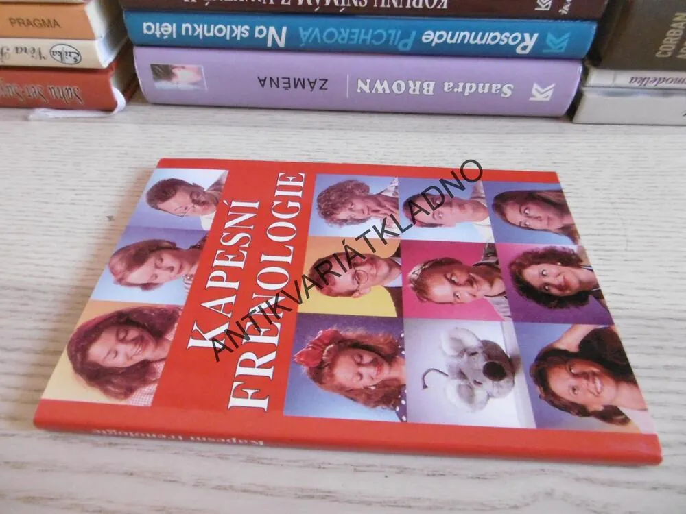 KAPESNÍ FRENOLOGIE, CYRON DAMON, **an