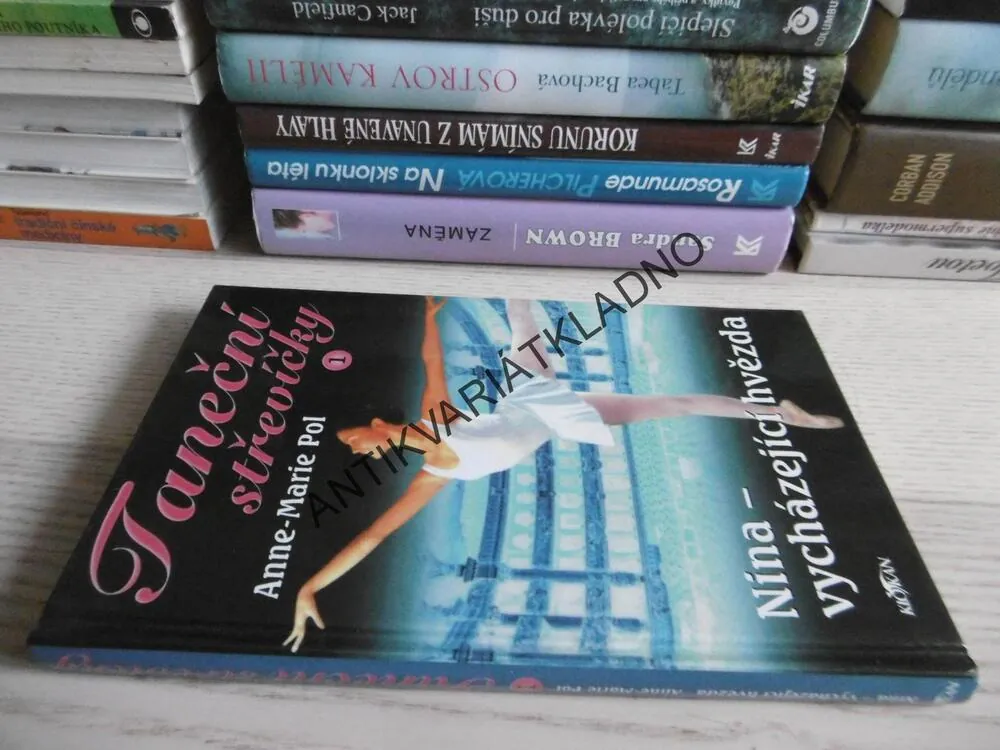 TANEČNÍ STŘEVÍČKY 1, NINA - VYCHÁZEJÍCÍ HVĚZDA, ANNE-MARIE POL, **an