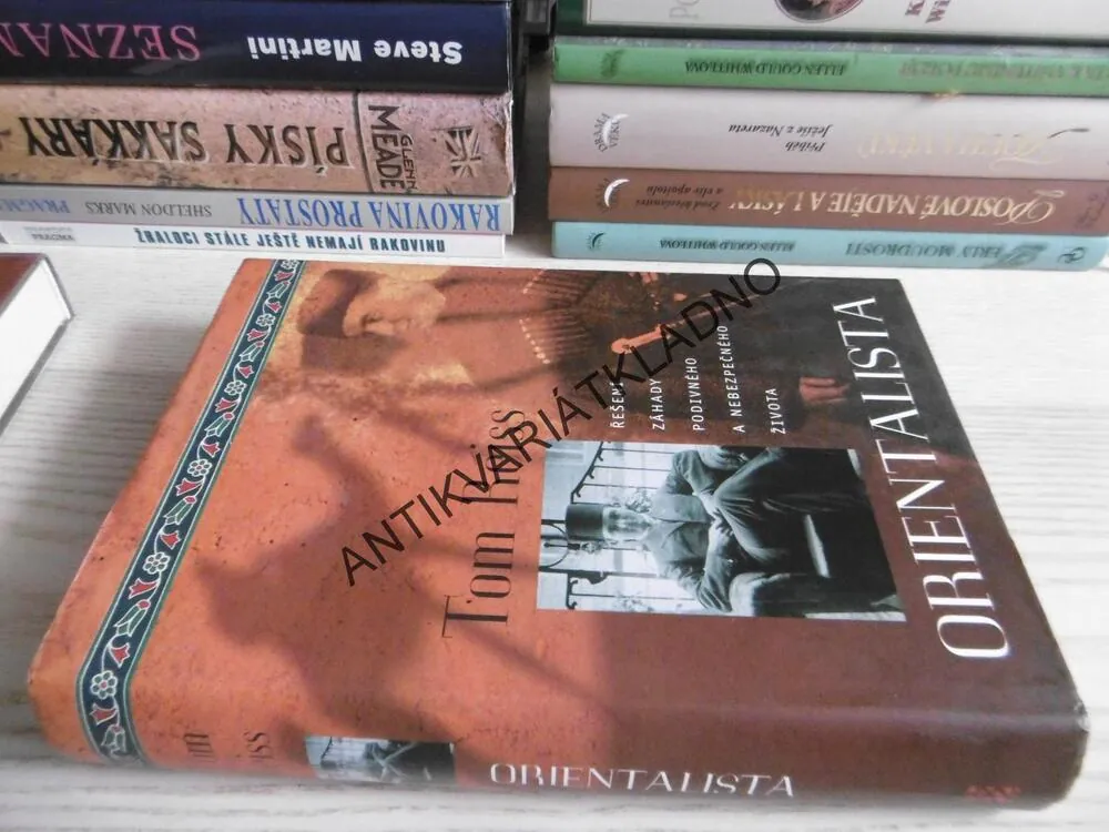 ORIENTALISTA, TOM REISS, **an