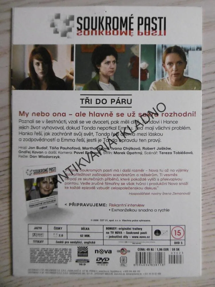 TŘI DO PÁRU, SOUKROMÉ PASTI, DVD FILM ČR