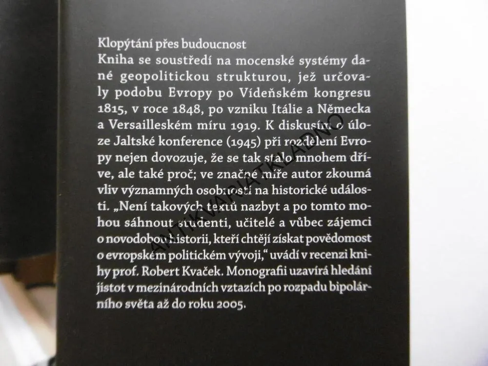 KLOPÝTÁNÍ PŘES BUDOUCNOST, IVAN KULHÁNEK, **an