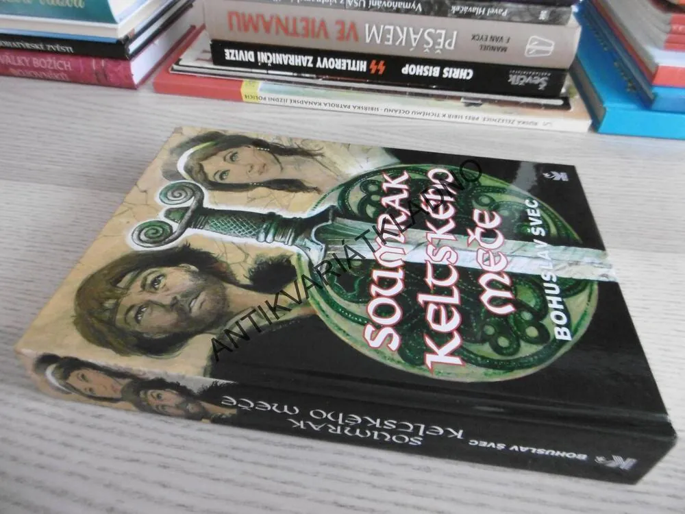 SOUMRAK KELTSKÉHO MEČE, BOHUSLAV ŠVEC, **an