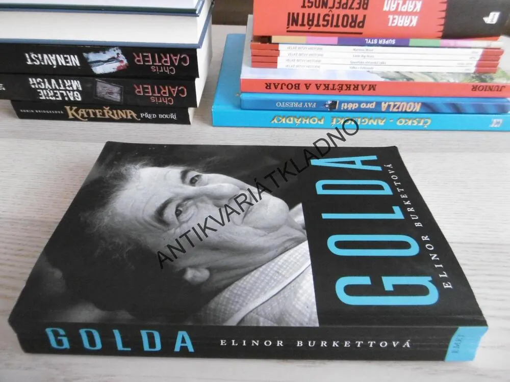 GOLDA, ELINOR BURKETTOVÁ, **an
