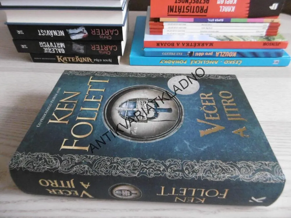 VEČER A JITRO, KEN FOLLETT, **an