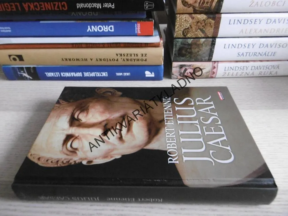 JULIUS CAESAR, ROBERT ETIENNE, **an
