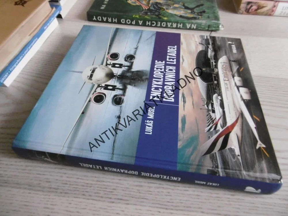 ENCYKLOPEDIE DOPRAVNÍCH LETADEL, LUKÁŠ MUSIL, **an