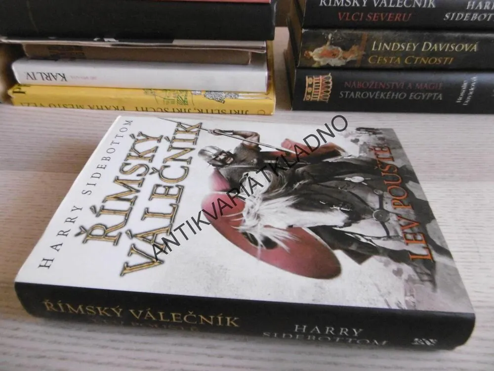 ŘÍMSKÝ VÁLEČNÍK, LEV POUŠTĚ, HARRY SIDEBOTTOM, **an