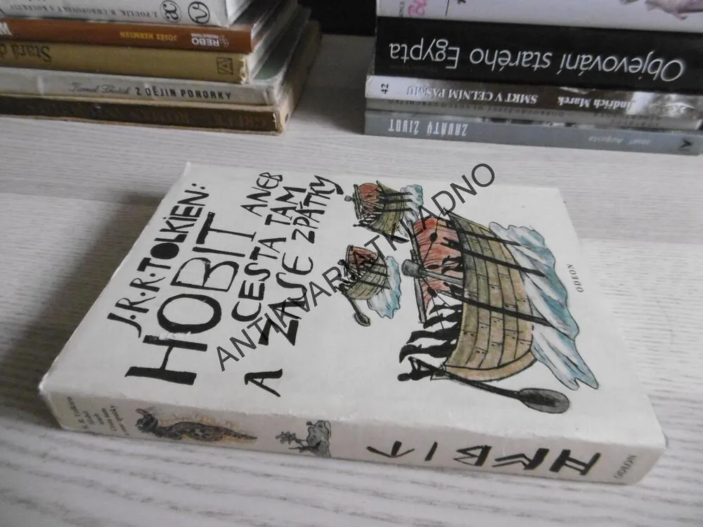 HOBIT ANEB CESTA TAM A ZASE ZPÁTKY, J. R. R. TOLKIEN, **an
