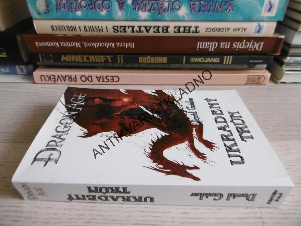 UKRADENÝ TRŮN, DRAGON AGE, DAVID GAIDER, **an