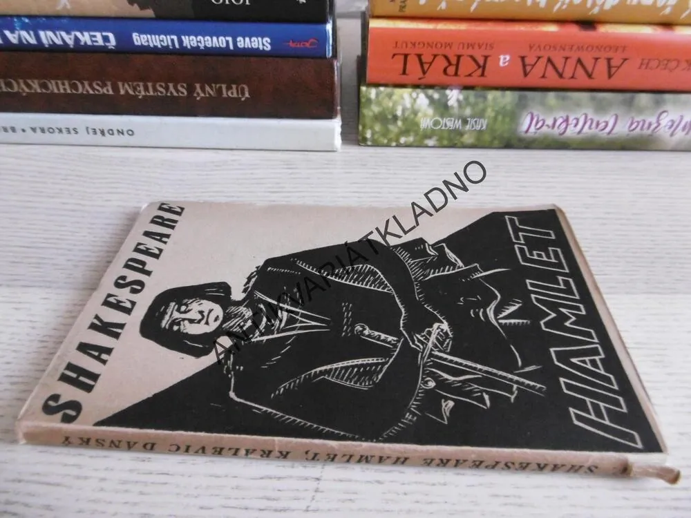 HAMLET, WILLIAM SHAKESPEARE, **an