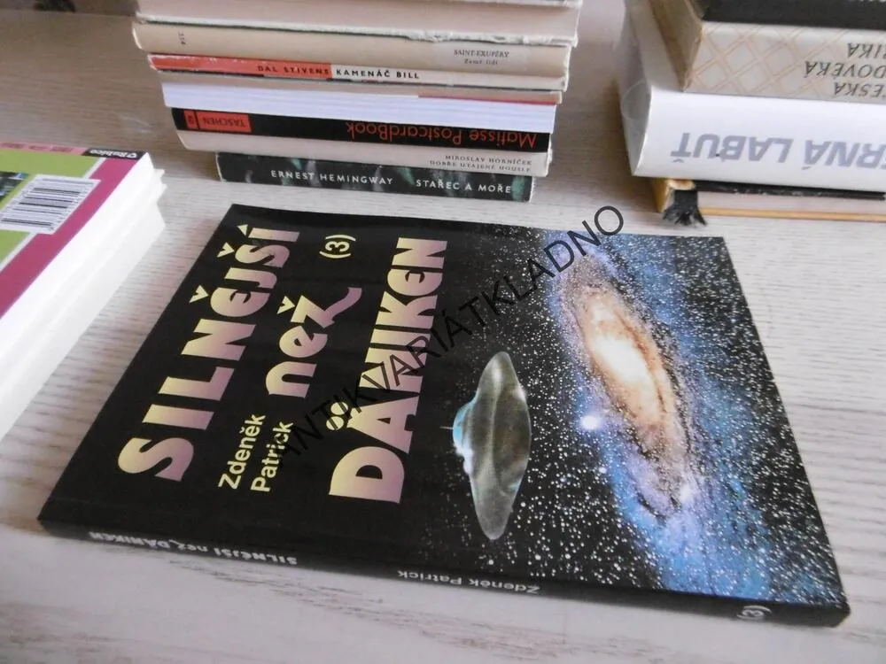 SILNĚJŠÍ NEŽ DÄNIKEN (3), ZDENĚK PATRICK, **an 