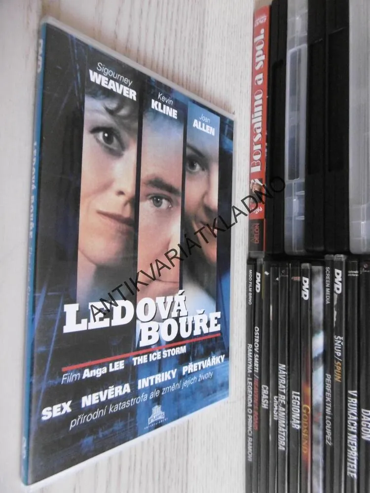 LEDOVÁ BOUŘE, SIGOURNEY WEAVER, KEVIN KLINE, DVD FILM