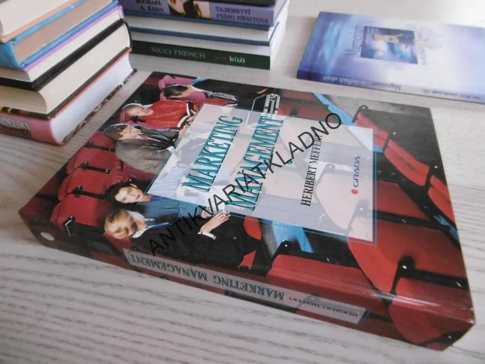 MARKETING, MANAGEMENT, HERIBERT MEFFERT **an