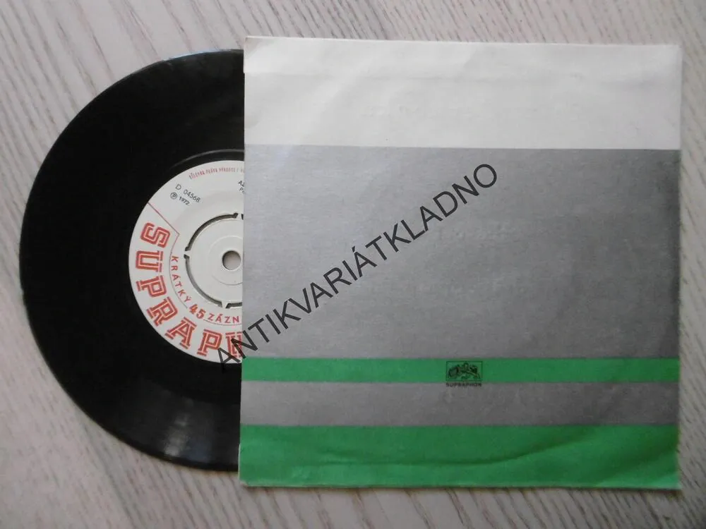 HLOUBEJ, AŽ PŘIJDEŠ POPRVÉ K NÁM, PETRA ČERNOCKÁ, MALÁ DESKA