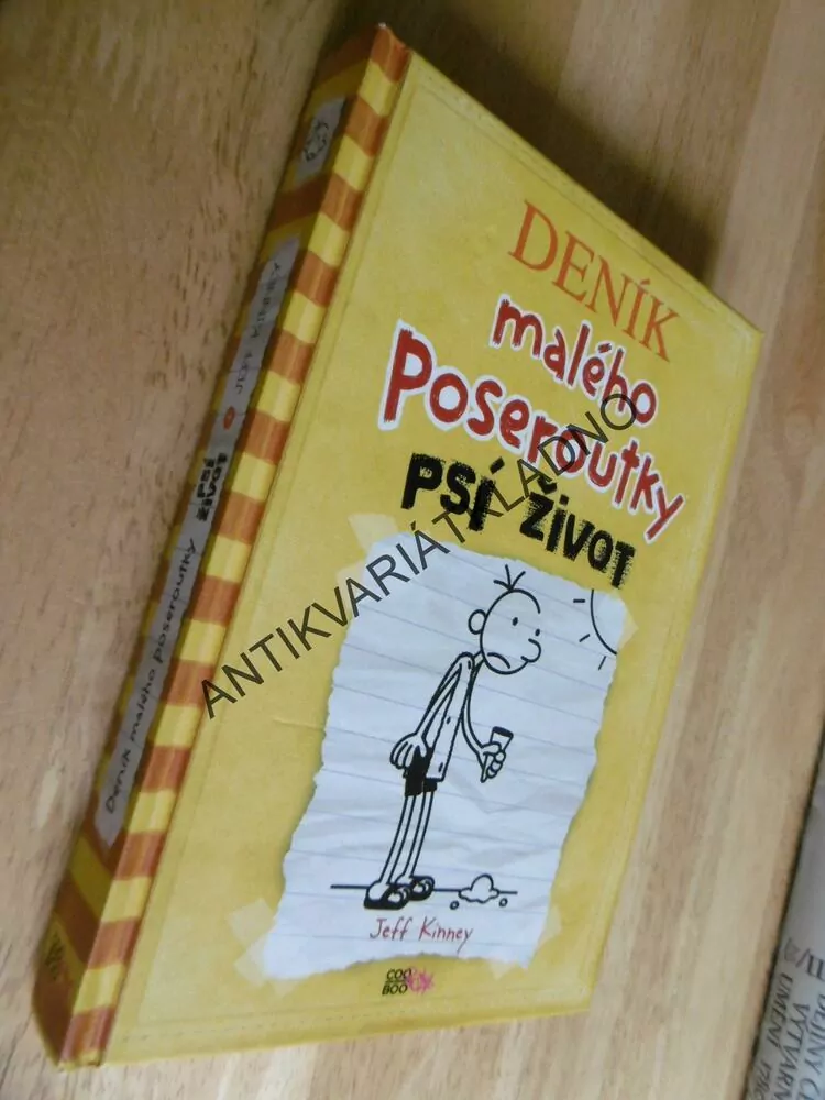DENÍK MALÉHO POSEROUTKY,4.,PSÍ ŽIVOT, JEFF KINNEY, **an