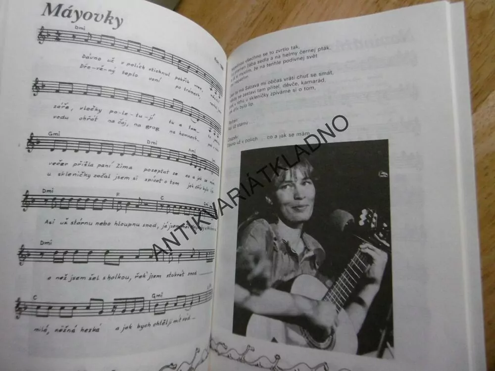 BRONTOSAUŘI, JAN NEDVĚD, ZPĚVNÍK, NOTY, TEXTY,AKORDY, **an