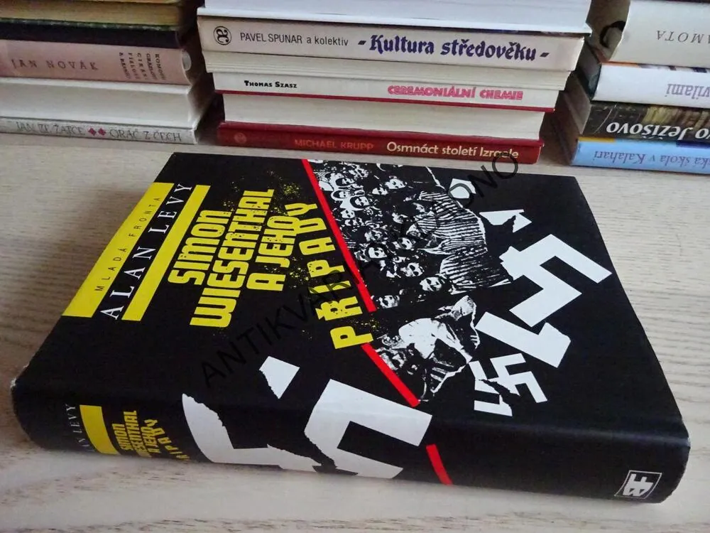 SIMON WIESENTHAL A JEHO PŘÍPADY, ALAN LEVY, **an