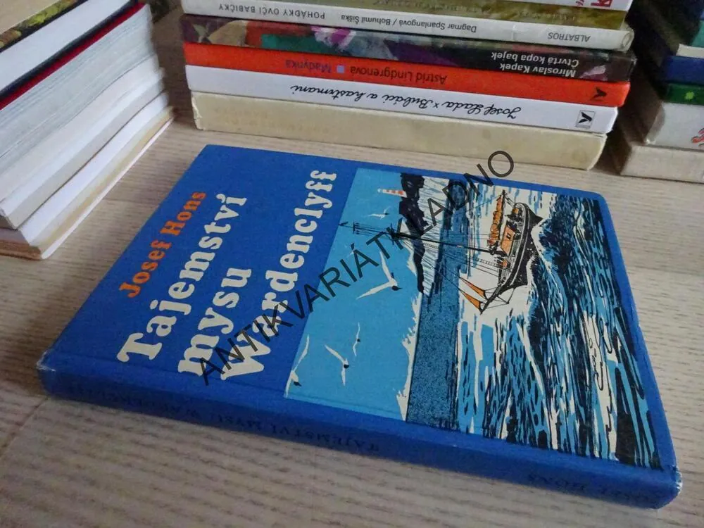 TAJEMSTVÍ MYSU WARDENCLYFF, JOSEF HONS, **an