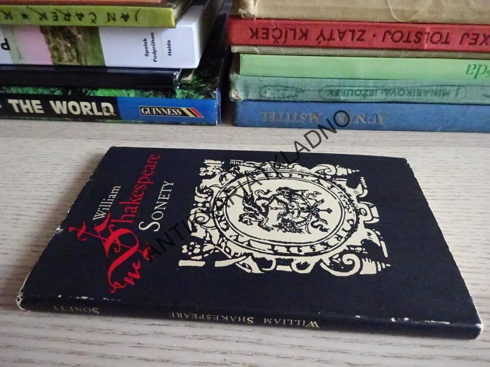 SONETY, WILLIAM SHAKESPEARE, **an