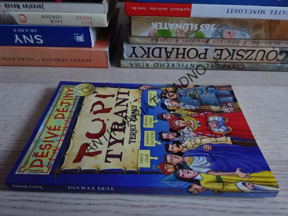 TUPÍ TYRANI, TERRY DEARY, MARTIN BROWN, **an