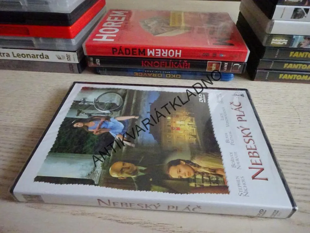 NEBESKÝ PLÁČ, DVD FILM