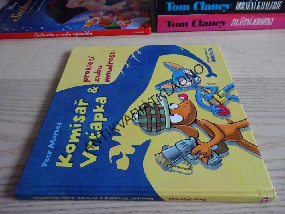 KOMISAŘ VRŤAPKA A PROKLETÍ ZUBU MOUDROSTI, PETR MORKES, **an