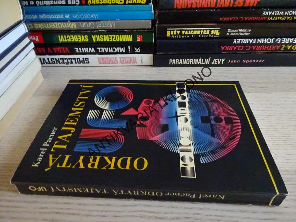 ODKRYTÁ TAJEMSTVÍ UFO, KAREL PACNER, **an