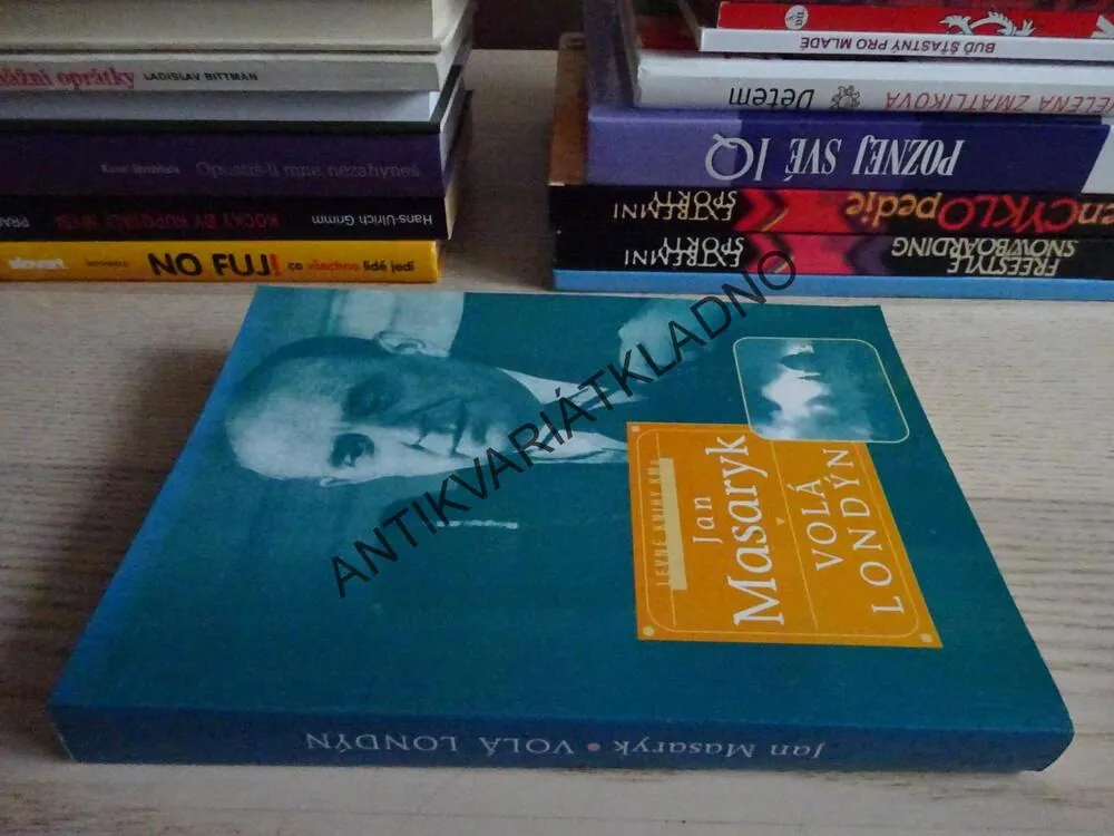 JAN MASARYK VOLÁ LONDÝN , **an