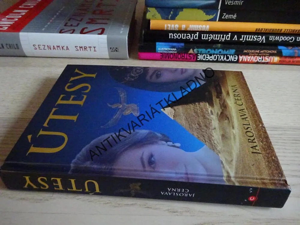 ÚTESY, JAROSLAVA ČERNÁ, **an