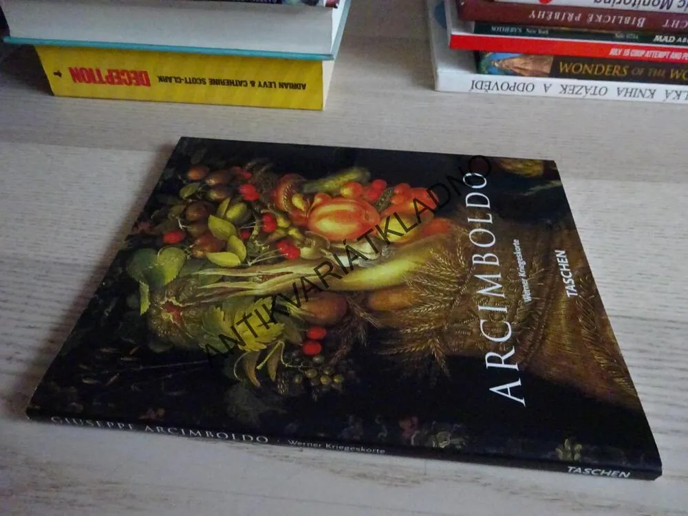 ARCIMBOLDO, **an