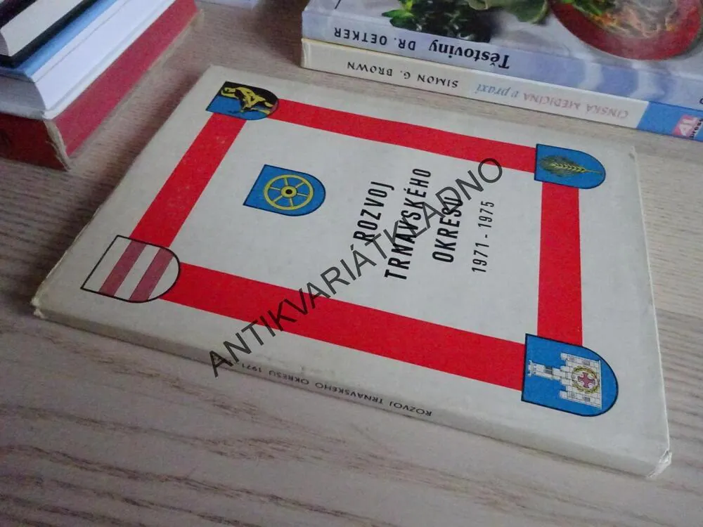 ROZVOJ TRNAVSKÉHO OKRESU, 1971-1975, **an