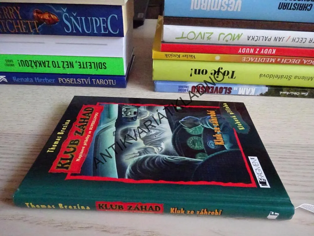 KLUB ZÁHAD, KLUK ZE ZÁHROBÍ, BEZ LUPY, THOMAS BREZINA, **an