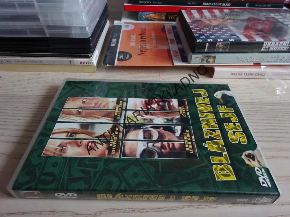 BLÁZNIVEJ SEJF, DVD FILM