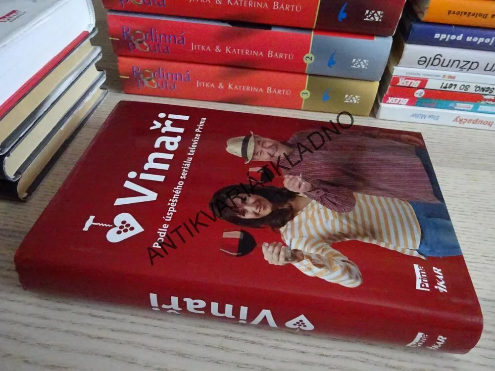 VINAŘI, **an