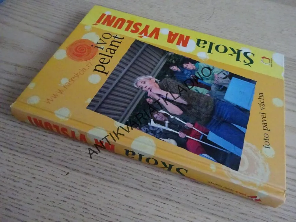 ŠKOLA NA VÝSLUNÍ, IVO PELANT, **an