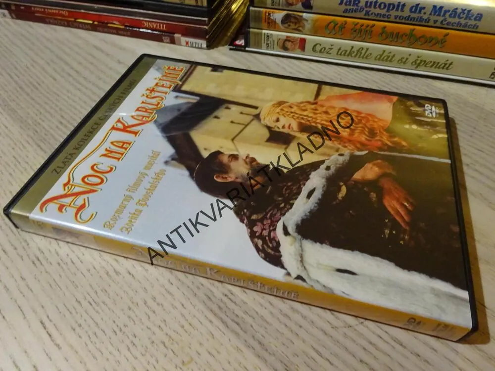 NOC NA KARLŠTEJNĚ, DVD FILM 