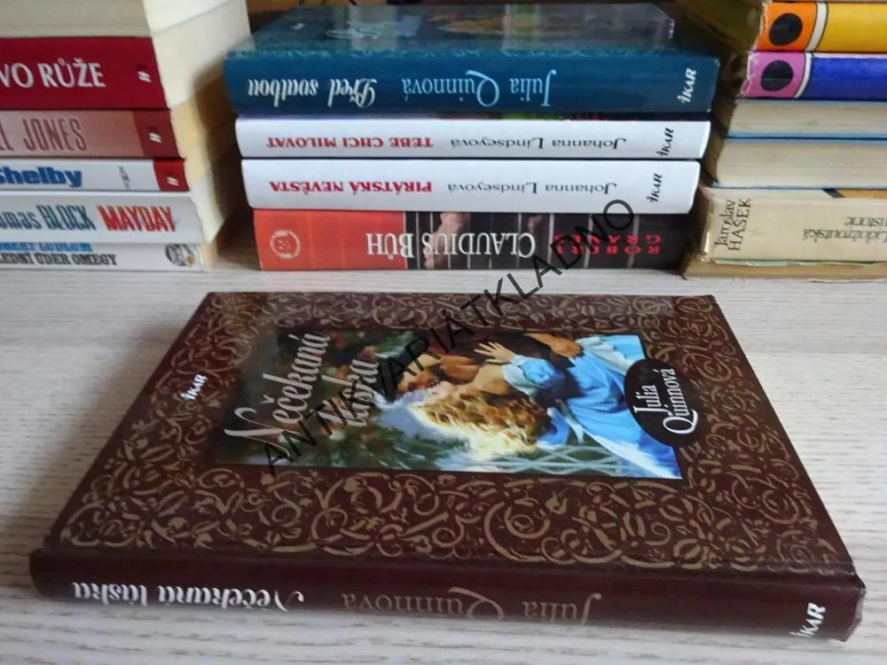 NEČEKANÁ LÁSKA, JULIA QUINNOVÁ, **an