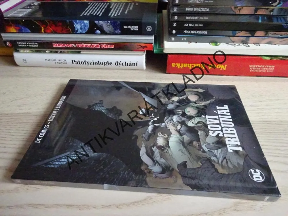 LEGENDA O BATMANOVI, SOVÍ TRIBUNÁL, KOMIKS DC COMICS, **an
