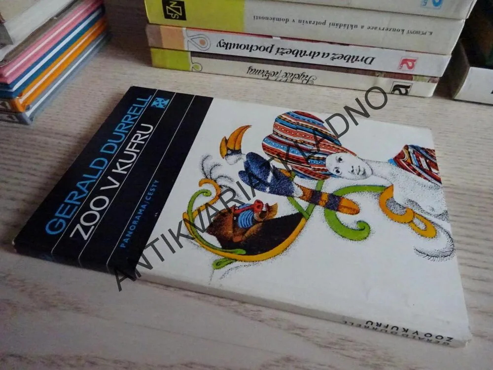 ZOO V KUFRU, GERALD DURRELL, **an