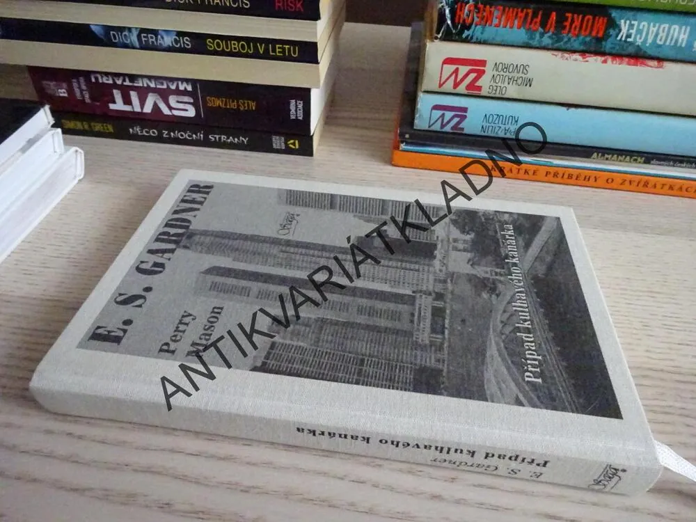 PŘÍPAD KULHAVÉHO KANÁRKA, PERRY MASON, ERLE STANLEY GARDNER, **an