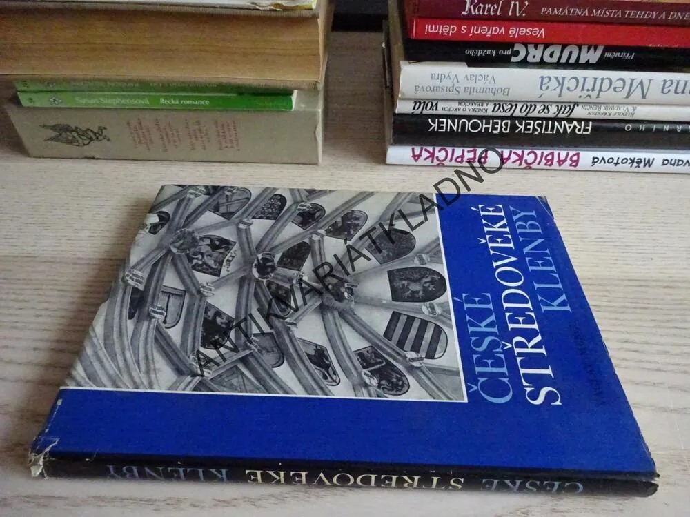 ČESKÉ STŘEDOVĚKÉ KLENBY, VÁCLAV MENCL, **an