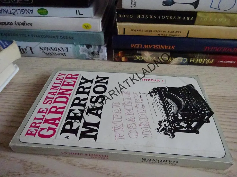 PŘÍPAD OSAMĚLÉ DĚDIČKY, ERLE STANLEY GARDNER A PERRY MASON, **an