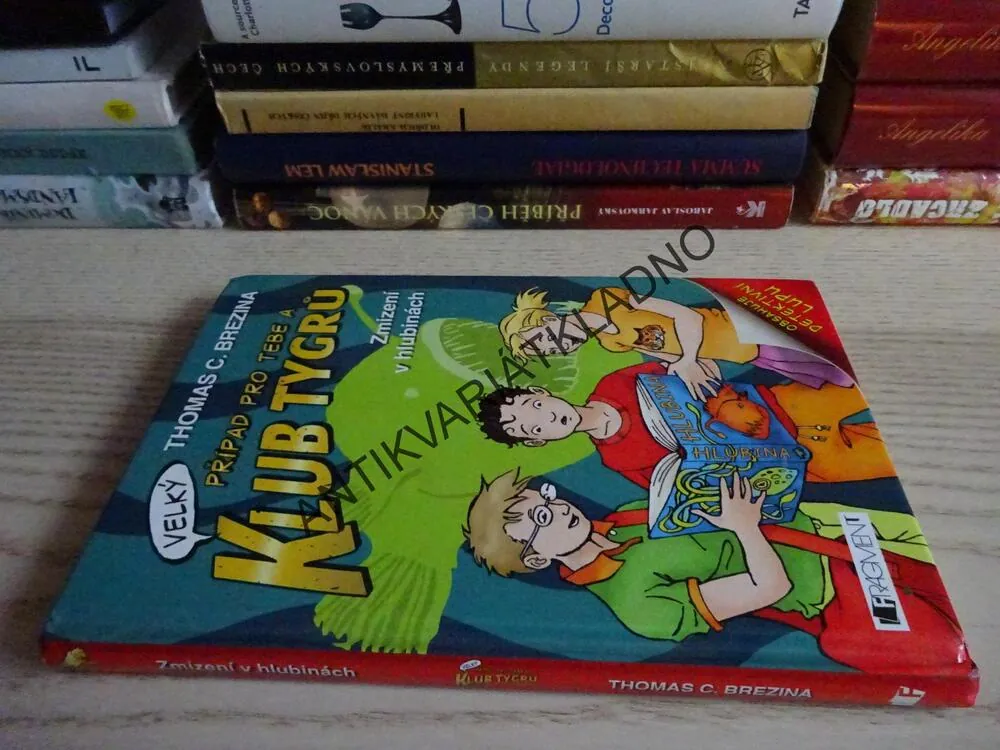 KLUB TYGRŮ, THOMAS BREZINA, ZMIZENÍ V HLUBINÁCH, VČ. LUPY, **an