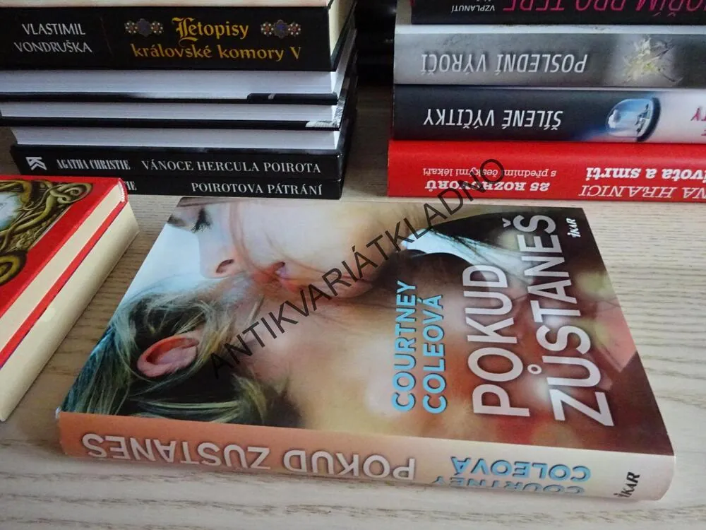 POKUD ZŮSTANEŠ, COURTNEY COLEOVÁ, **an