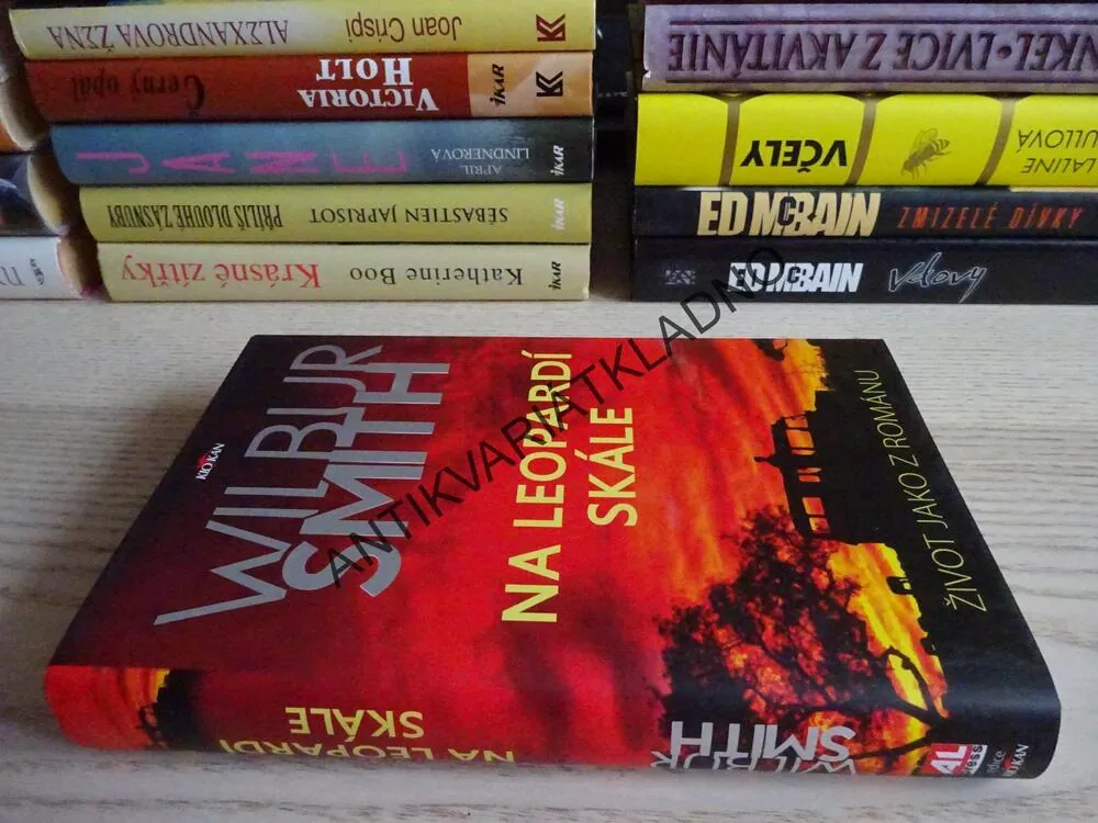 NA LEOPARDÍ SKÁLE, WILBUR SMITH, **an