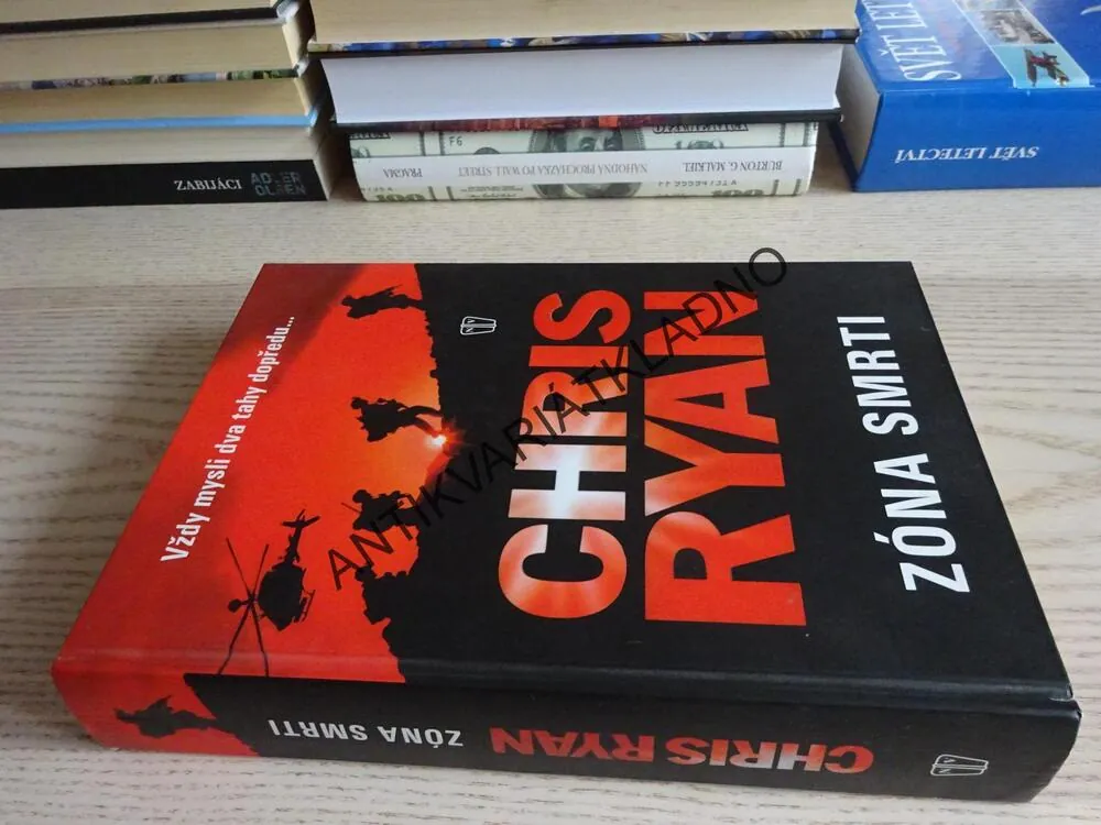 ZÓNA SMRTI, CHRIS RYAN, **an